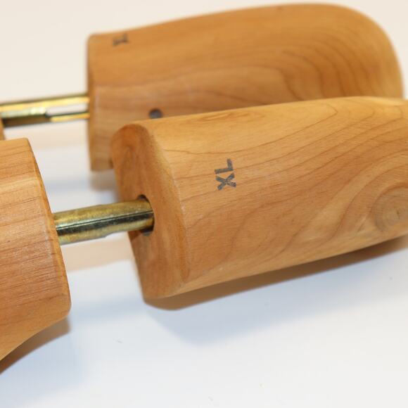 Nordstrom Cedar Shoe Trees XL Men’s Size Adjustable - Picture 3 of 4